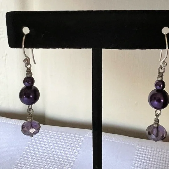 Purple Necklace and Earrings - Picture 5 of 8